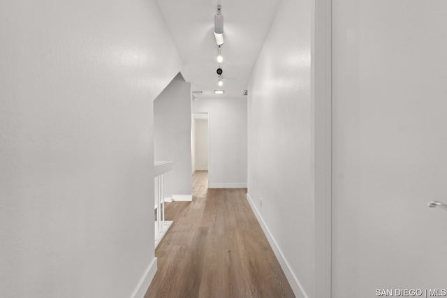 24231 Robledo, Mission Viejo CA: https://media.crmls.org/mediaz/26dbb6fa-f949-4018-93a0-b9c3f68619dd.jpg
