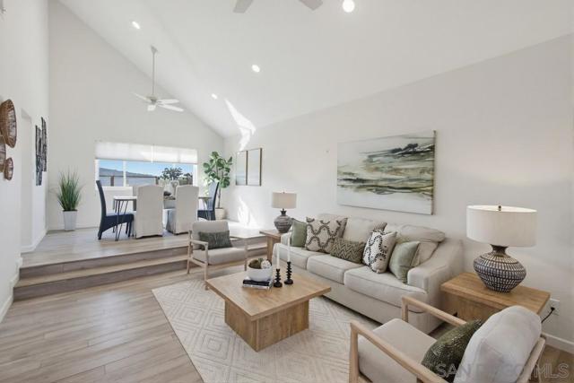 12835 Via Caballo Rojo, San Diego CA: https://media.crmls.org/mediaz/26dcd8de-ca7f-4504-b1de-7739d778b9f8.jpg