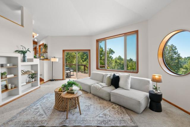 335 Wild Iris Lane, Santa Cruz CA: https://media.crmls.org/mediaz/26dd7b76-538d-4e7a-bb81-7bfd07d187a7.jpg