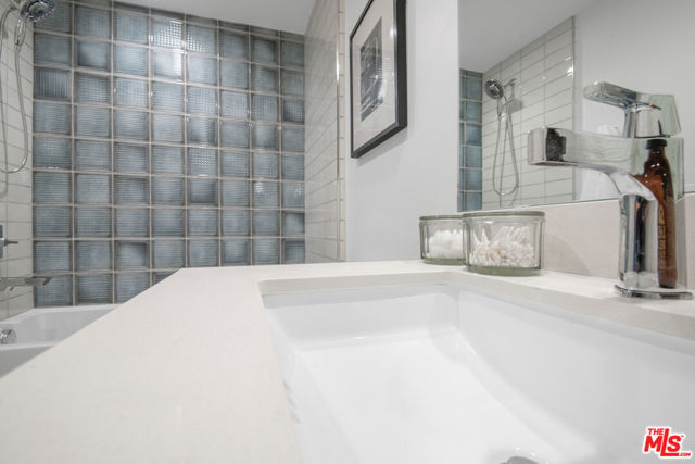 1226 S Bedford Street, Los Angeles CA: https://media.crmls.org/mediaz/26df8429-5d86-4de9-a0bc-33e74797d76c.jpg