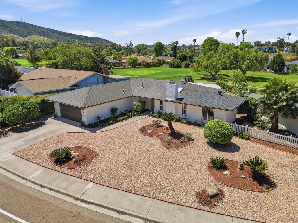 944 La Sombra Drive - photo 2