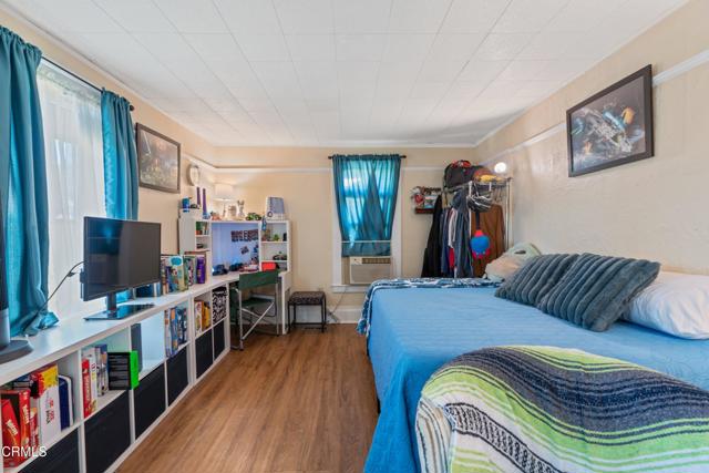 210 N Encinitas Avenue, Monrovia CA: https://media.crmls.org/mediaz/26dfc526-139a-4873-99e0-8d88b1eb04fc.jpg