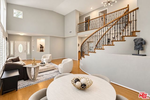 20542 Pesaro Way photo 5