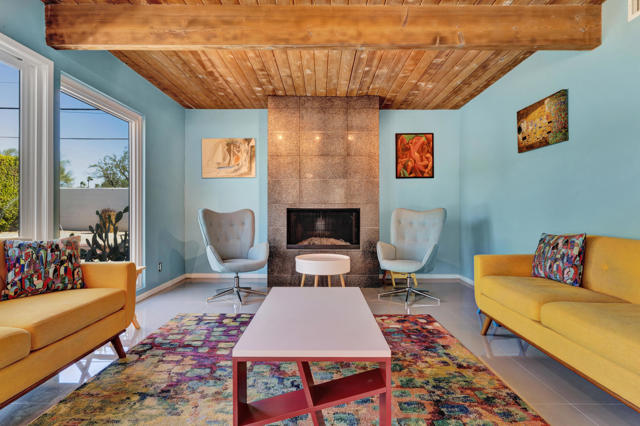 600 E Alexander Way, Palm Springs CA: https://media.crmls.org/mediaz/26e2709f-5a2b-49ee-885b-24cb81caf399.jpg