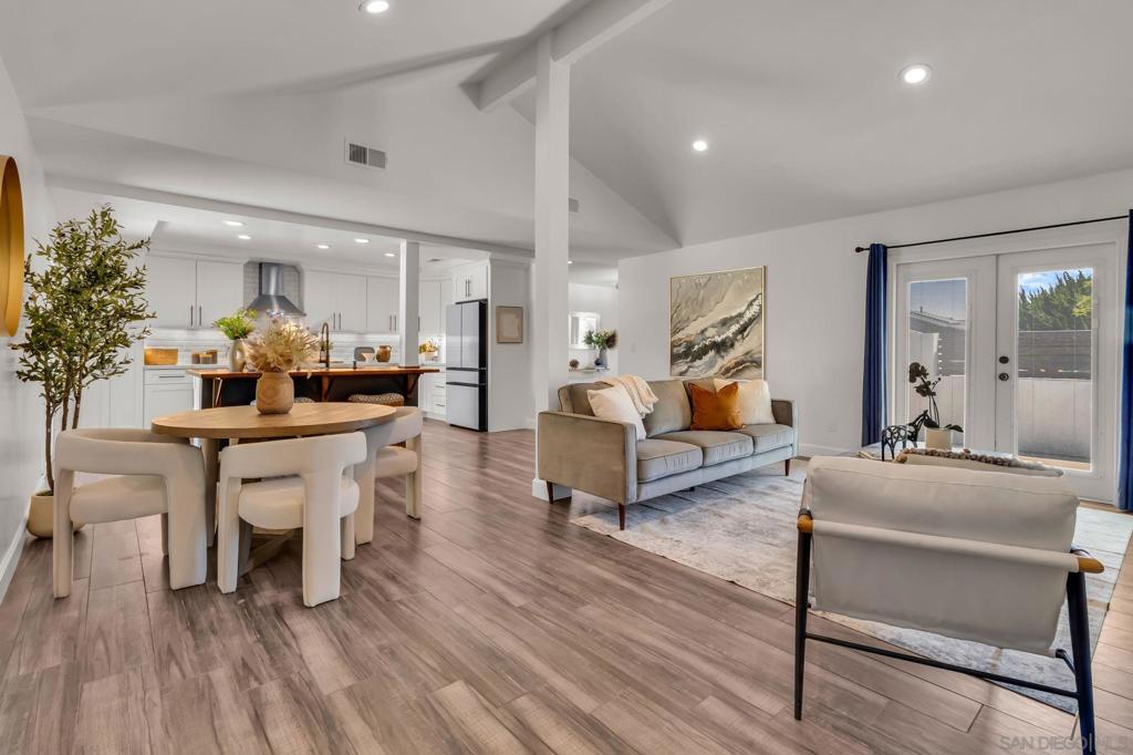 MLS #250034894SD img 6