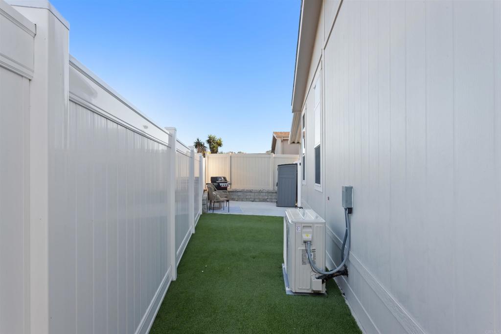 444 El Camino Real - photo 18