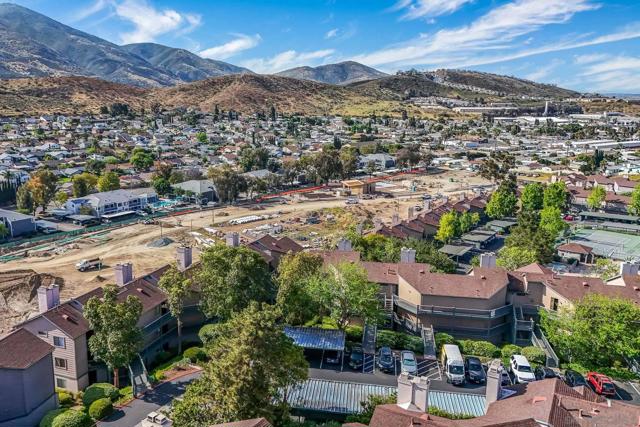 Image 38 of 45 For 2946 Anawood Way