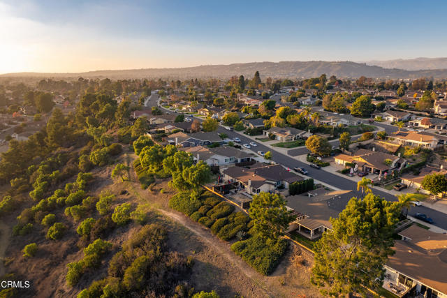 Detail Gallery Image 35 of 42 For 5174 Laurel Park Dr, Camarillo,  CA 93012 - 3 Beds | 2 Baths