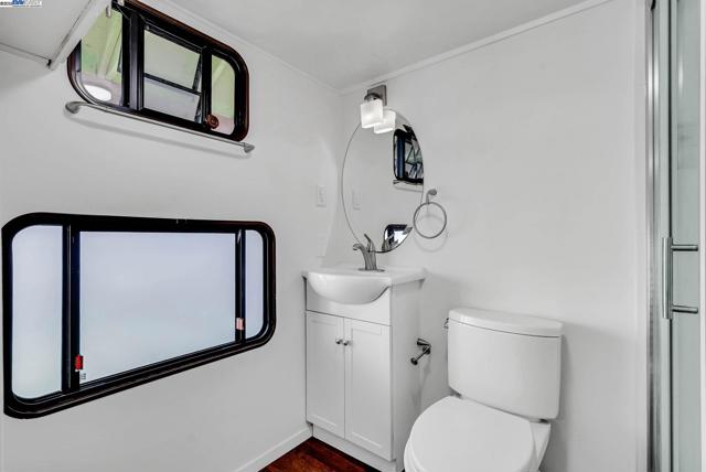 39478 Zacate Ave, Fremont CA: https://media.crmls.org/mediaz/26e59ab6-1ac7-4787-b885-e03a704cd060.jpg