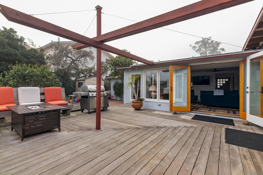 541 Tarento Dr - photo 9