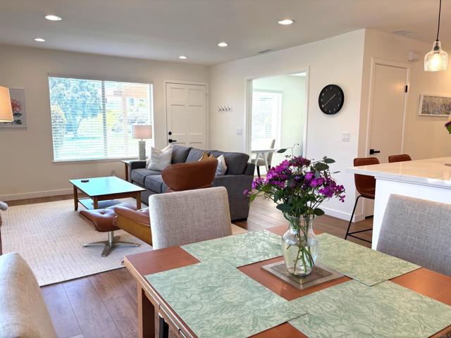 1758 Charleston, Encinitas CA: https://media.crmls.org/mediaz/26e66412-3e6c-49b4-9635-50970074289e.jpg