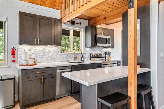 20779 Point View Drive, Groveland CA: https://media.crmls.org/mediaz/26e6caa7-dbf6-49f0-b18d-897f5cf777be.jpg