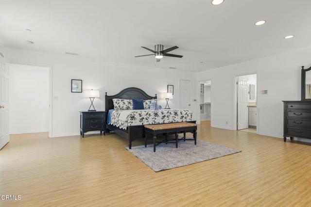 2036 Pierpont Boulevard, Ventura CA: https://media.crmls.org/mediaz/26e736aa-9908-4d93-a458-172fce5568a7.jpg