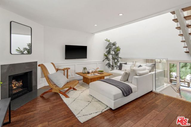 829 14th Street, 2 photo 6