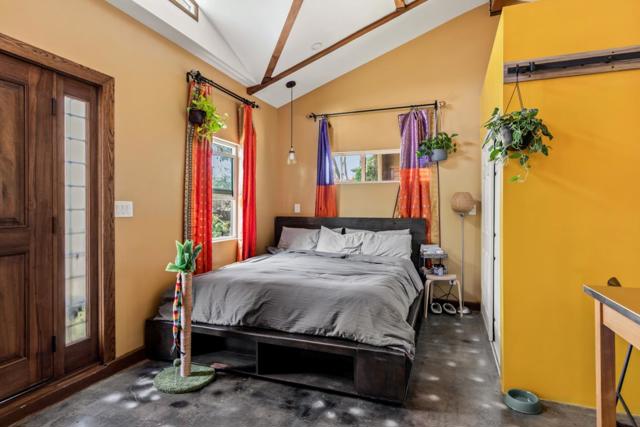 6026 Fulcher Avenue, North Hollywood CA: https://media.crmls.org/mediaz/26e9cc2d-bdad-40ec-86a2-d4d8ec4a4edc.jpg