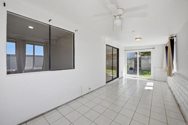 Detail Gallery Image 20 of 29 For 155 Fireside St, Oceanside,  CA 92058 - 3 Beds | 1 Baths