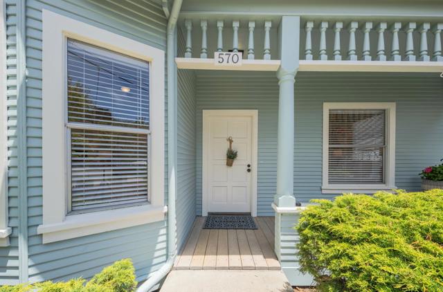 570572 Belden Street, Monterey CA: https://media.crmls.org/mediaz/26eb6ac8-9ba0-4a75-9f7c-7a0fdba9c176.jpg