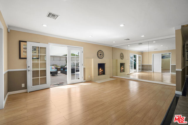 7017 Vicky Avenue, West Hills CA: https://media.crmls.org/mediaz/26ec0078-e10d-4959-a524-4e43b9694b80.jpg