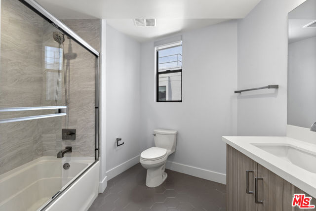 5955 Saturn Street, Los Angeles CA: https://media.crmls.org/mediaz/26ed59de-8406-4a12-b5cd-b55b1e934363.jpg