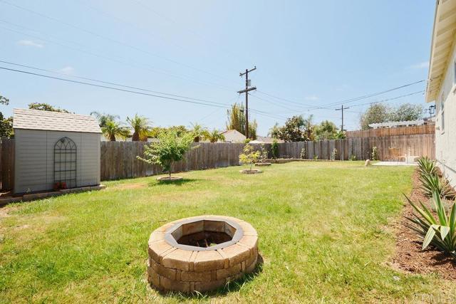 1713 Stewart Street, Oceanside CA: https://media.crmls.org/mediaz/26ed6b38-f95b-433e-ac87-2dffa306b10e.jpg