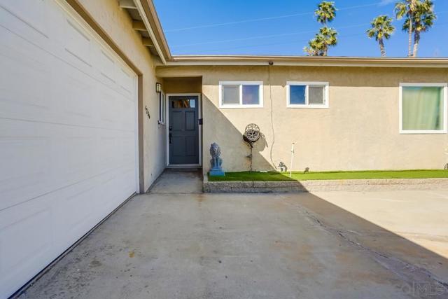 4286 Lochlomond, San Diego, California 92111, 3 Bedrooms Bedrooms, ,2 BathroomsBathrooms,Single Family Residence,For Sale,Lochlomond,250019446SD