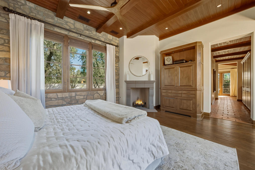 MLS #219139245DA image #26