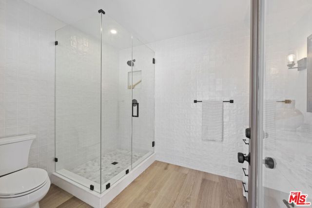 431 Montana Circle, Ojai CA: https://media.crmls.org/mediaz/26f1f31a-4cfb-4bdc-9918-9b5ab3a2262c.jpg