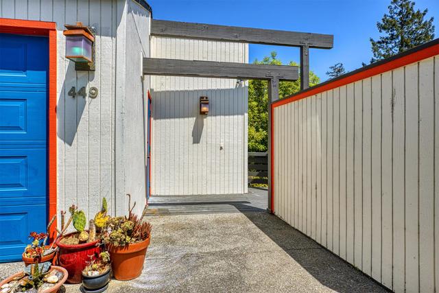 449 High Street, Santa Cruz CA: https://media.crmls.org/mediaz/26f2fba3-8c2a-4df0-a0e1-ec53da5a7496.jpg