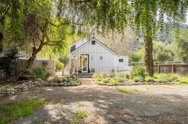 75 Paso Hondo, Carmel Valley CA: https://media.crmls.org/mediaz/26f3109e-7a97-4f10-9259-66f79e780fc9.jpg