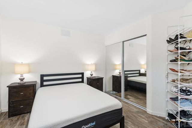 40599 Calle Medusa, Temecula CA: https://media.crmls.org/mediaz/26f56aba-99e3-456d-881f-3afdf16949b6.jpg