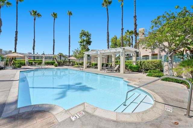 12662 Springbrook Dr, San Diego CA: https://media.crmls.org/mediaz/26f58b8c-08d2-4727-b140-5798f4854c32.jpg