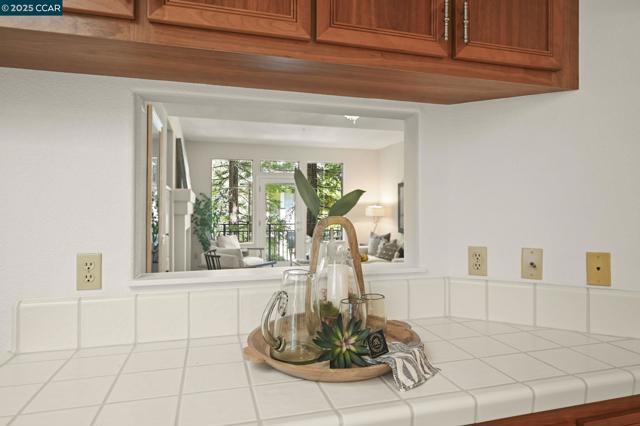 5920 Horsemans Canyon, Walnut Creek CA: https://media.crmls.org/mediaz/26f5b7d7-f7c8-4bb6-88ca-394811a3aa9f.jpg