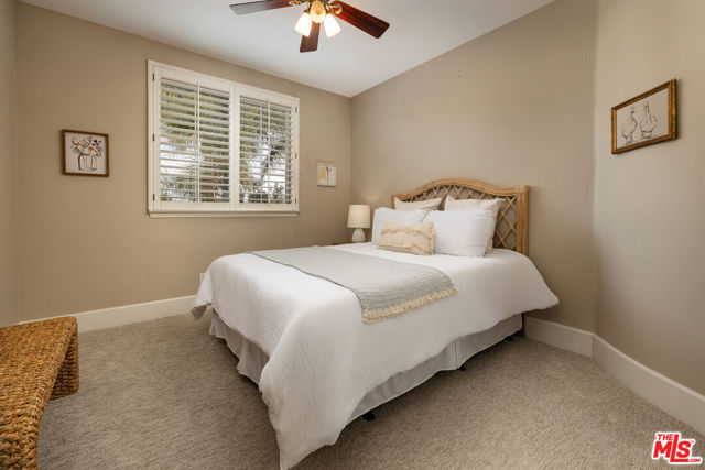 2767 Avenida De Autlan, Camarillo CA: https://media.crmls.org/mediaz/26f5e538-6aea-41c3-9cc7-7b6aa5331262.jpg