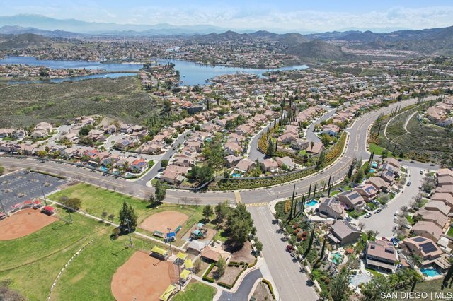 25 Villa Roma, Lake Elsinore CA: https://media.crmls.org/mediaz/26f5f21e-e5c1-4819-999c-2dcd4087884f.jpg