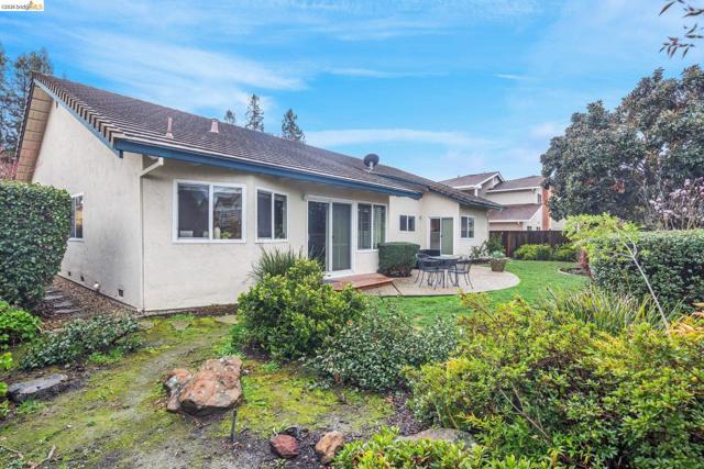 Image 47 of 59 For 3237 Vera Cruz Dr