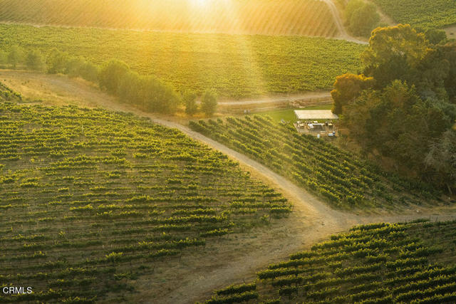 1700 Gypsy Canyon Road, Lompoc CA: https://media.crmls.org/mediaz/26f6e2ac-017d-4643-9002-057dc5d752a0.jpg