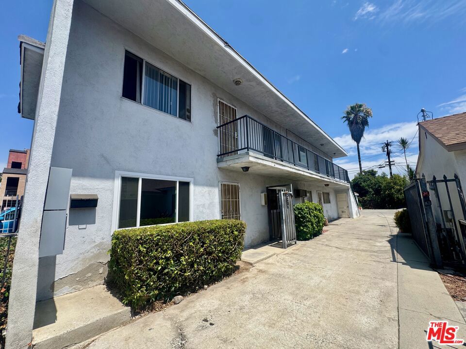 Multifamily at 6626 Orizaba Avenue