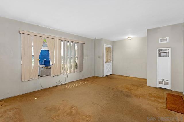 926 Taft Ave, El Cajon, California 92020, 3 Bedrooms Bedrooms, ,2 BathroomsBathrooms,Single Family Residence,For Sale,Taft Ave,250032529SD