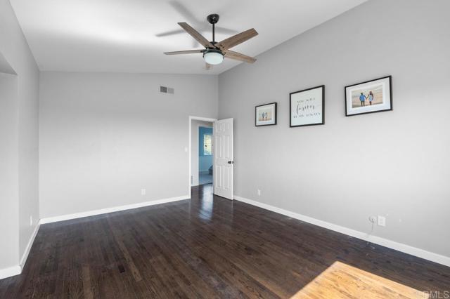 Detail Gallery Image 40 of 72 For 4814 Rushville Ln, La Mesa,  CA 91941 - 5 Beds | 2/1 Baths