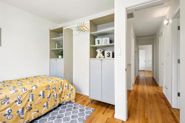 268 S Bernardo Avenue, Sunnyvale CA: https://media.crmls.org/mediaz/26f8e5ec-f342-4a16-bcf6-a7f9f52243ca.jpg