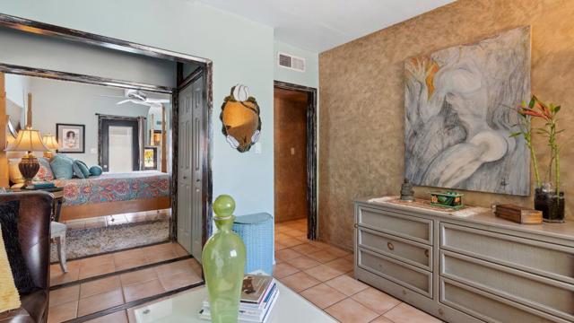 901 S Calle Tomas, Palm Springs CA: https://media.crmls.org/mediaz/26f910fb-6f35-40b3-b46d-ed7a99ef363a.jpg