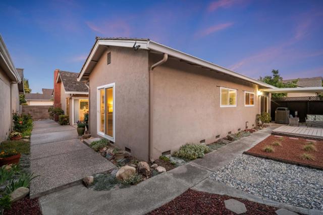 39 Jim Elder Drive, Campbell CA: https://media.crmls.org/mediaz/26f9dbd2-bf55-44e2-b656-c32388843dd8.jpg