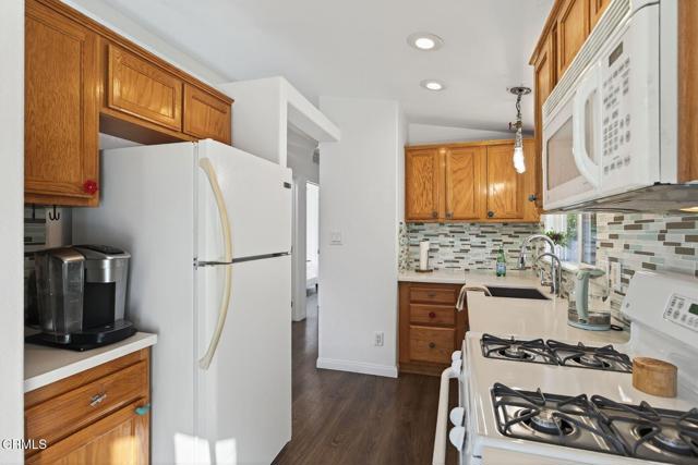 Detail Gallery Image 5 of 41 For 9097 N Ventura Ave #1,  Ventura,  CA 93001 - 2 Beds | 2 Baths