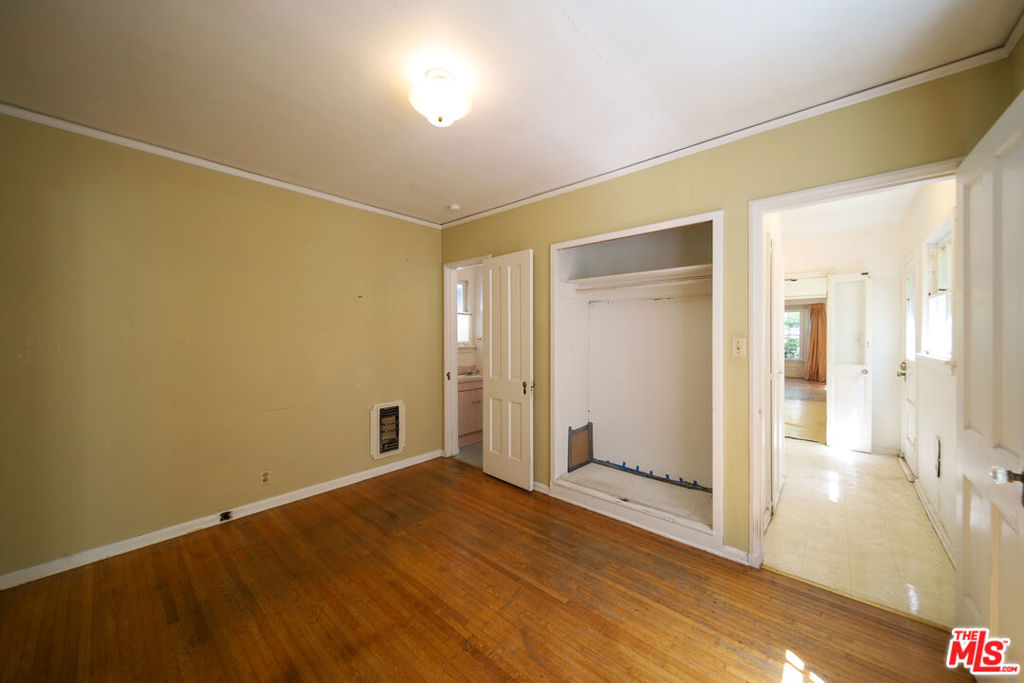 MLS #26862079 image #27