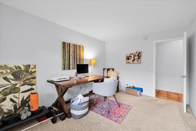 18 Hilton Head Drive, Rancho Mirage CA: https://media.crmls.org/mediaz/26fbe50f-3000-4438-80a5-d46facc740b0.jpg