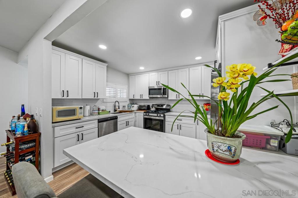 2626 Marathon Dr - photo 10