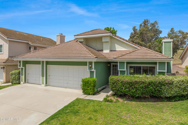 6930 Lafayette Street, Moorpark CA: https://media.crmls.org/mediaz/26fd1cb5-1ea4-44af-b836-d156eee300da.jpg