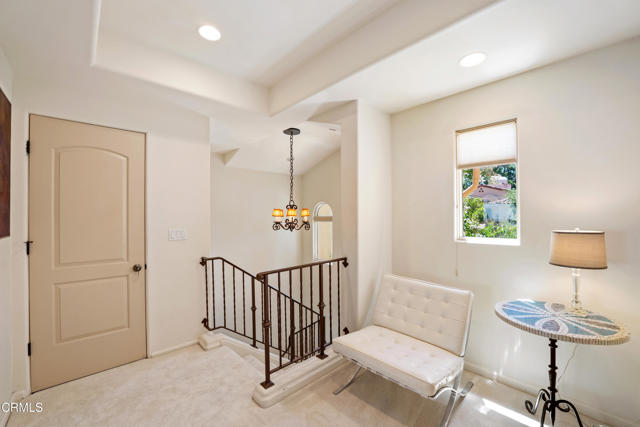 212 S Montgomery Street, Ojai CA: https://media.crmls.org/mediaz/26fe278c-0629-4995-9088-b9fec1c15ede.jpg