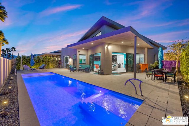4321 Lumina Way, Palm Springs CA: https://media.crmls.org/mediaz/26fea405-588e-47f8-abf6-bda8b04b4165.jpg