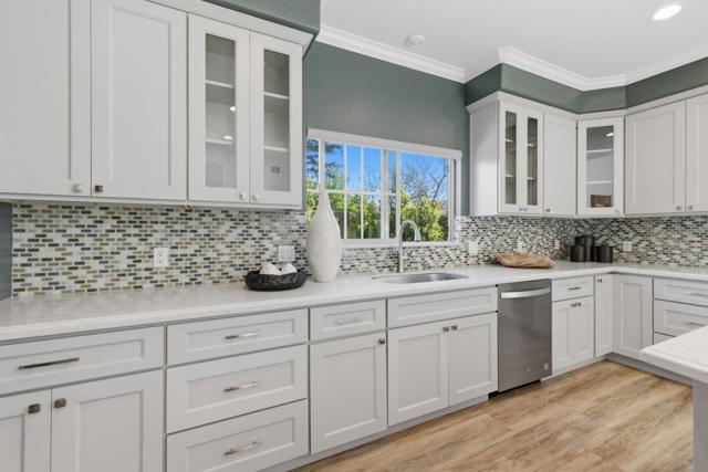 Image 16 of 67 For 1054 Longfellow Avenue